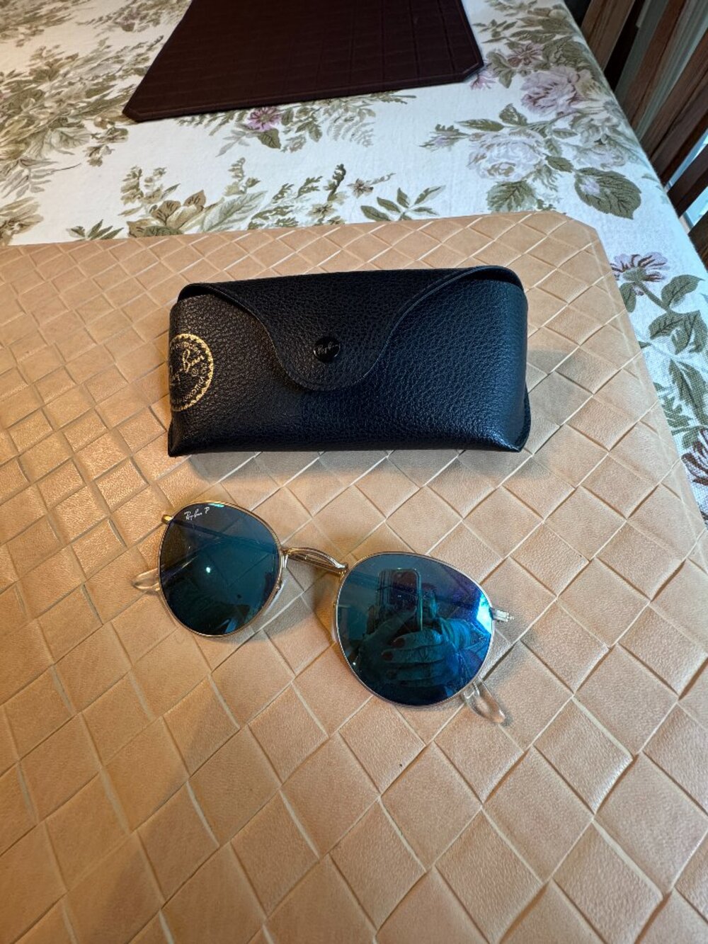 Ray-Ban RB3447 Round Metal Sunglasses Gold Frame Blue Mirrored Lenses Size 50-21